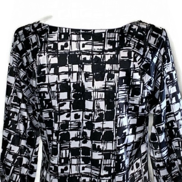 ANN TAYLOR Black & White Silky Blouse - Picture 6 of 11